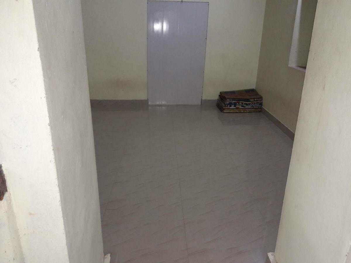 Devasthanam Lodge Thiruvananthapuram Zewnętrze zdjęcie